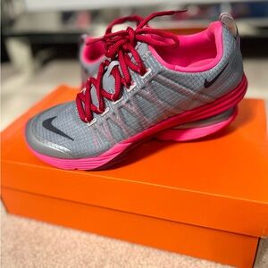 Women's Nike Lunar Cross Element